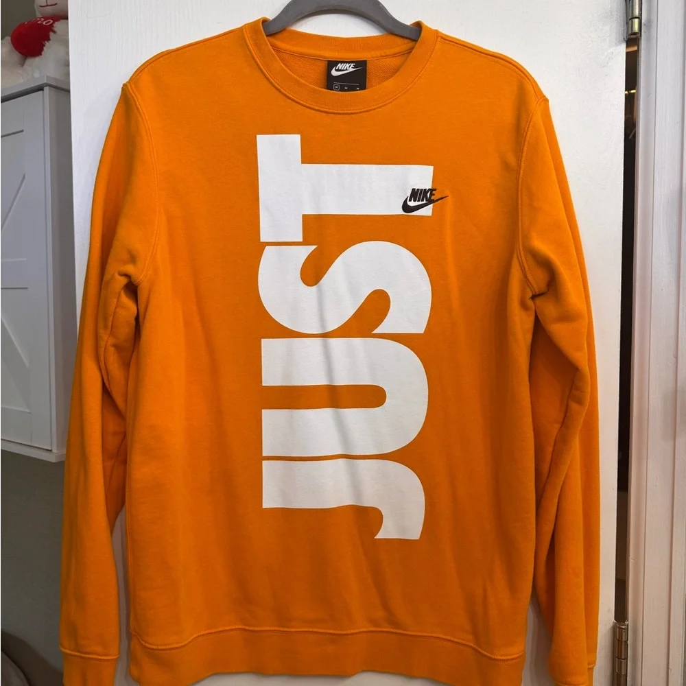 Nike Men's Bold Orange Crewneck Sweater - Picture 1 of 2